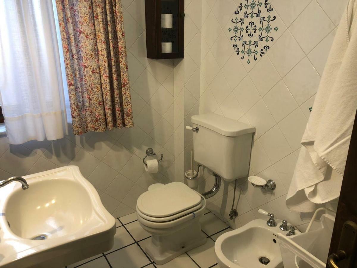 Chloe'S Apartment Ачиреале Екстериор снимка